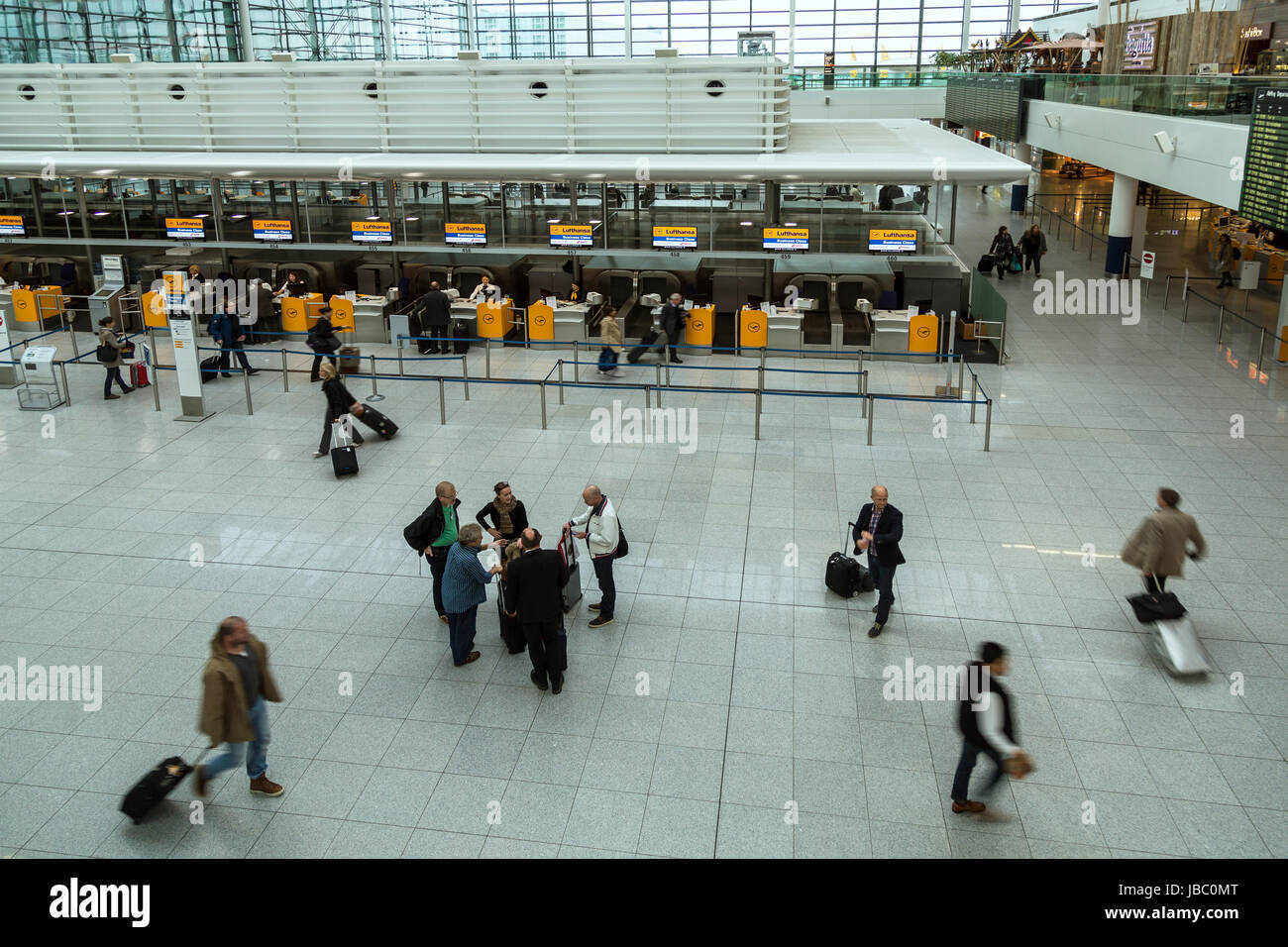 Flughafen Munchen Last Minute Schalter Offnungszeiten