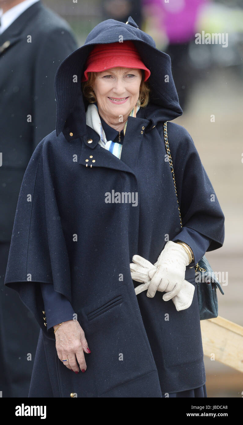 Mittagessen zum norwegischen König Harald v. und Königin Sonja 80. Geburtstag auf der Königlichen Yacht Norge Honnørbrygga Dock, Oslo, Norwegen mit feiern: Königin Sonja von Norwegen wo: Oslo, Vereinigtes Königreich bei: 10. Mai 2017 Credit: WENN.com Stockfoto