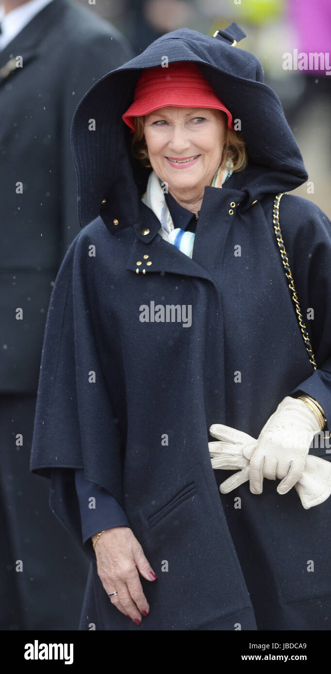 Mittagessen zum norwegischen König Harald v. und Königin Sonja 80. Geburtstag auf der Königlichen Yacht Norge Honnørbrygga Dock, Oslo, Norwegen mit feiern: Königin Sonja von Norwegen wo: Oslo, Vereinigtes Königreich bei: 10. Mai 2017 Credit: WENN.com Stockfoto