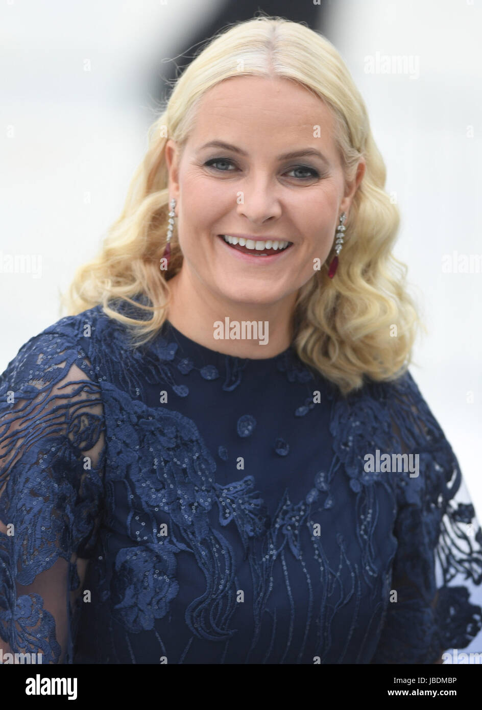 König Harald und Königin Sonja 80. Geburtstag Gala Bankett am Opernhaus - Ankünfte mit: Kronprinzessin Mette - Marit von Norwegen wo: Oslo, Norwegen bei: 10. Mai 2017 Credit: WENN.com Stockfoto