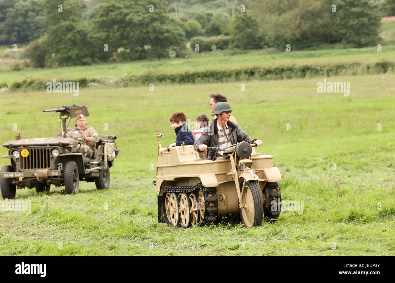 10th. Juni 2017 - Deutsches Kettenkrad bei der Krieg- und Friedensschau in Wraxall in Nord-Somerset. England. 1/2-Spur-Motorrad Stockfoto