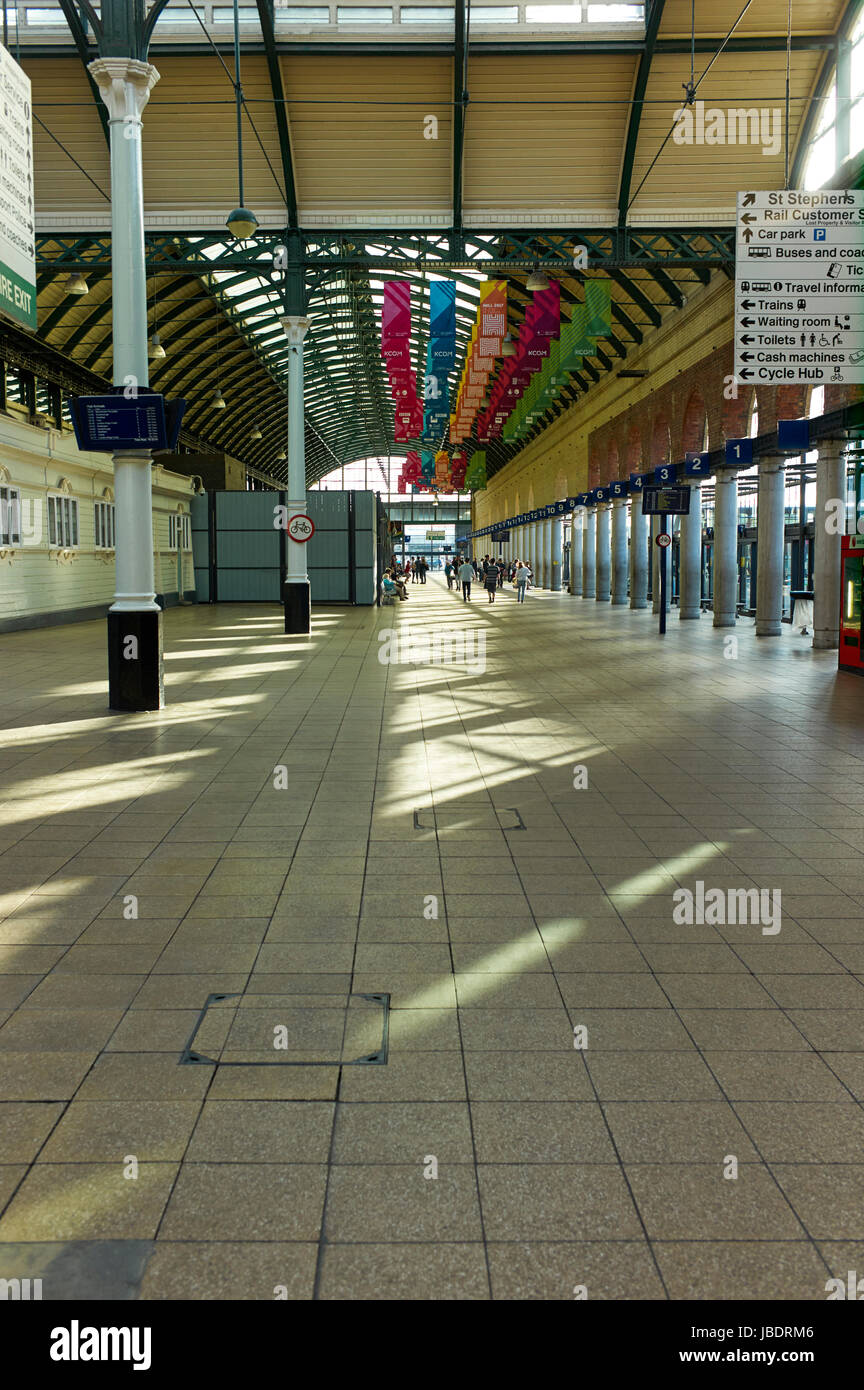 Paragon-Verkehrsknotenpunkt in Hull Stockfoto