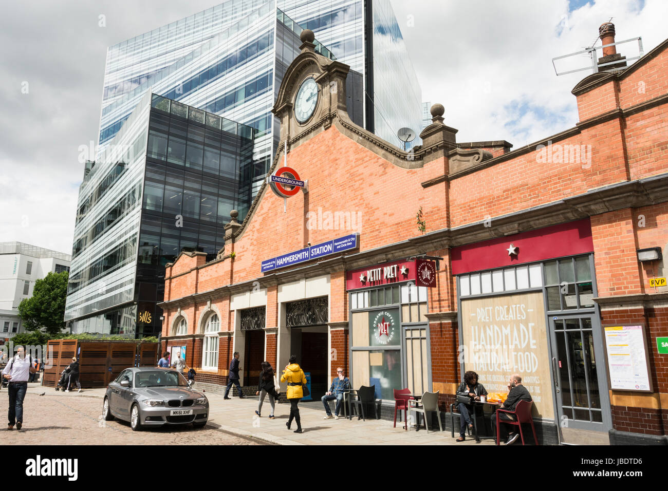 Hammersmith, Kreis und Stadt-Linie, u-Bahnhaltestelle, London, UK Stockfoto