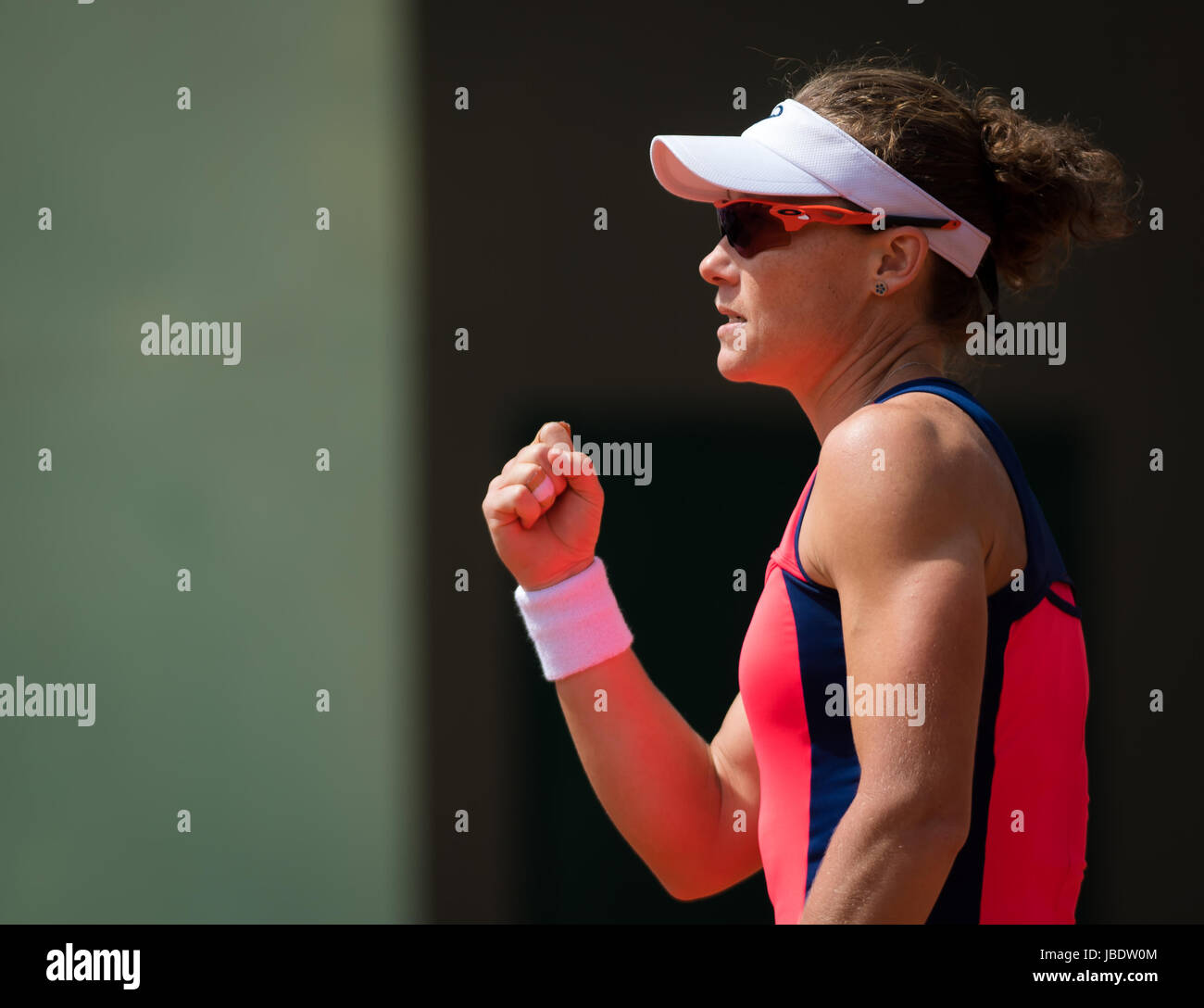 PARIS, Frankreich - 4 Juni: Samantha Stosur in 2017 Roland Garros Grand-Slam-Tennis-Turnier Stockfoto