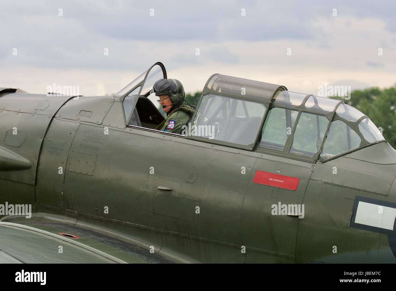 North American AT-6D-NT Texaner Vorbereitung nehmen Sie an der Shuttleworth fliegen Navy Air Show Stockfoto