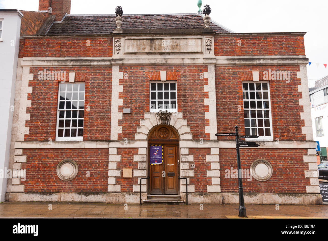 Bank Schließung / Banken schließen: National Westminster / NatWest / Nat West Bank ist abgeschlossen / down Herunterfahren in Warwick, Warwickshire, UK. Stockfoto