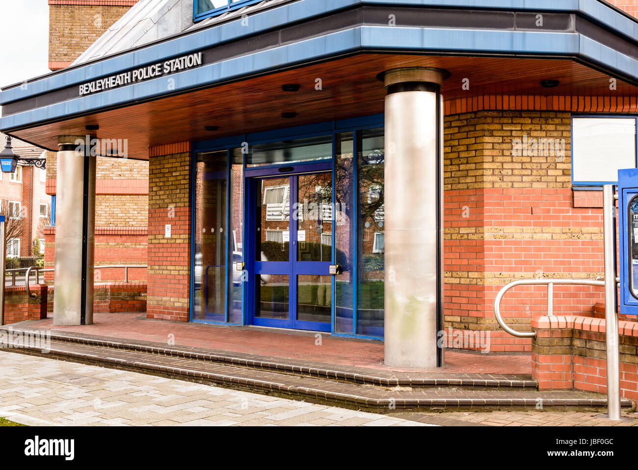 Metropolitan Police Station, 2 Arnsberg Weg, Bexleyheath, London, England Stockfoto