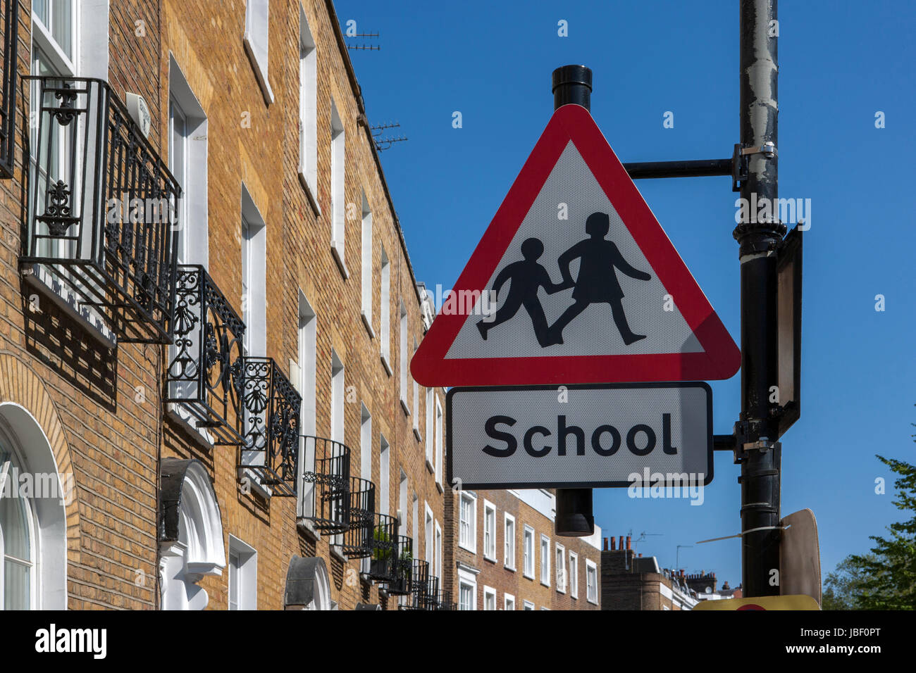 Straßenschild, Kinder der Schule Stockfotografie - Alamy