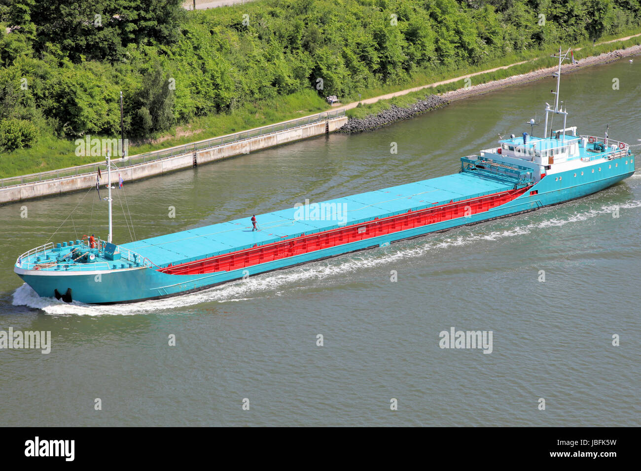 Frachtschiff auf dem Nord-Ostsee-Kanal Stockfoto