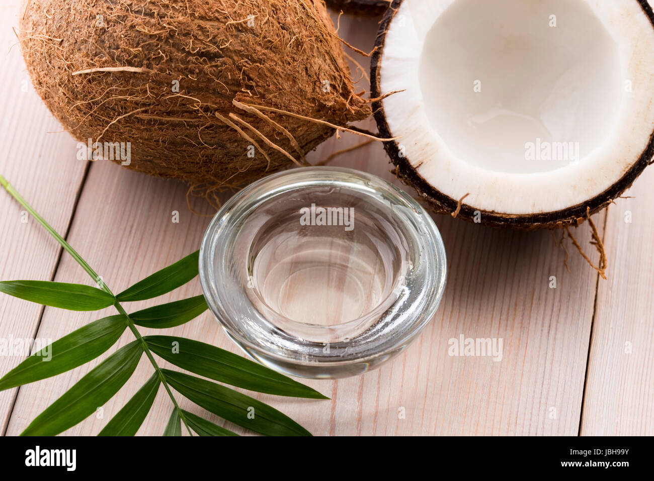 Kokosnuss und Kokoswasser Stockfoto
