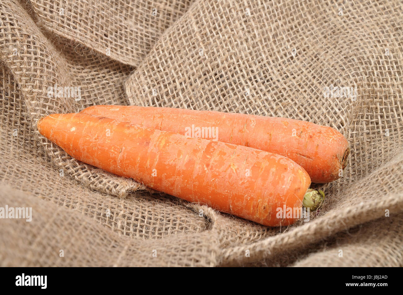Karotten Auf Jute Stockfoto