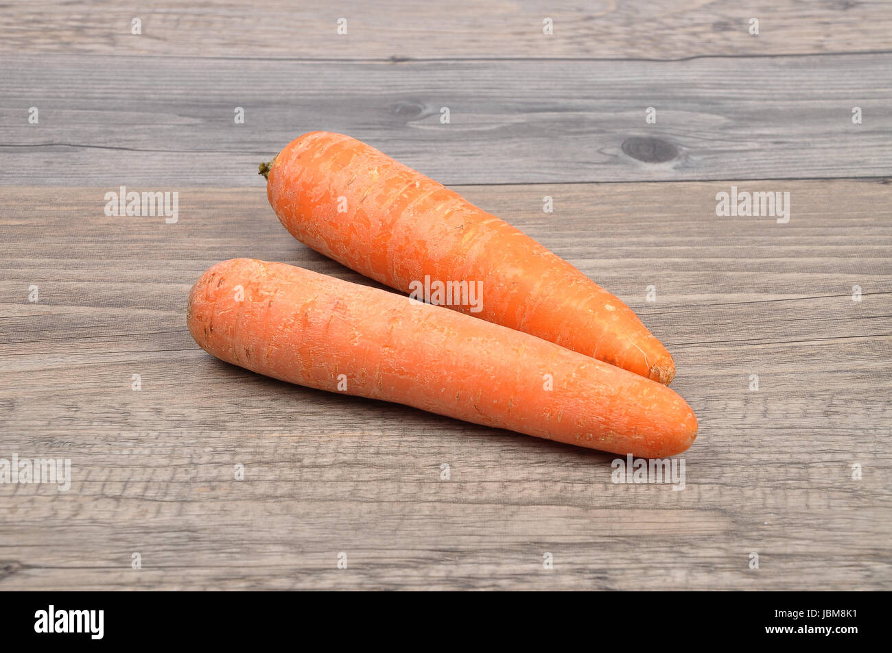 Karotten Auf Holz Stockfoto