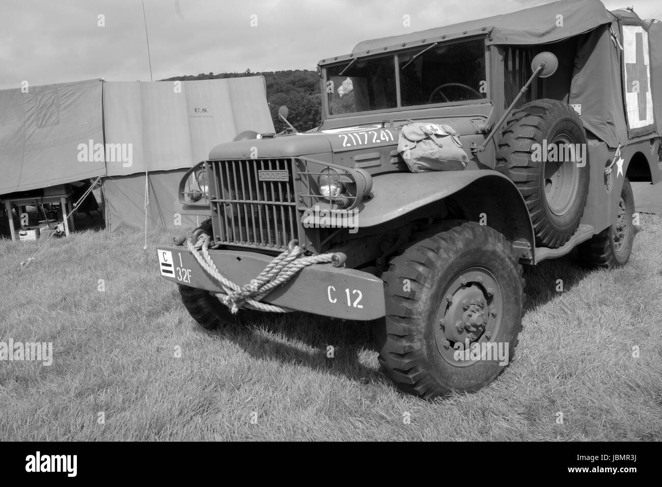 10. Juni 2017 - US-Militär Krankenwagen in Krieg und Frieden zeigen bei Wraxall im Norden Somerset.Engalnd. Stockfoto
