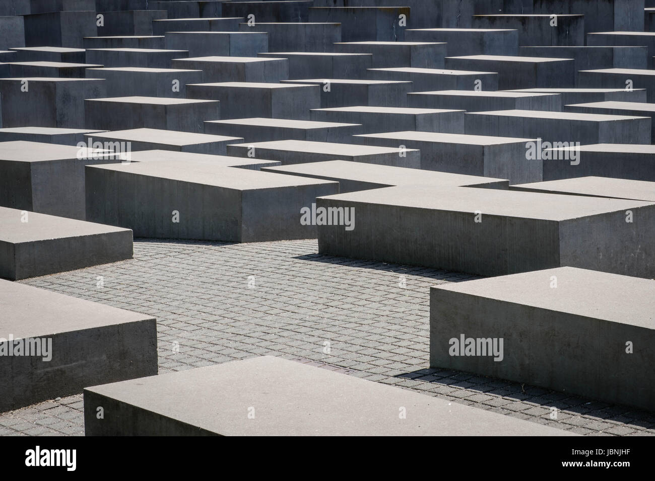 Berlin, Deutschland - 9. Juni 2017: das Denkmal für die ermordeten Juden Europas aka das Holocaust-Mahnmal in Berlin, Deutschland. Stockfoto