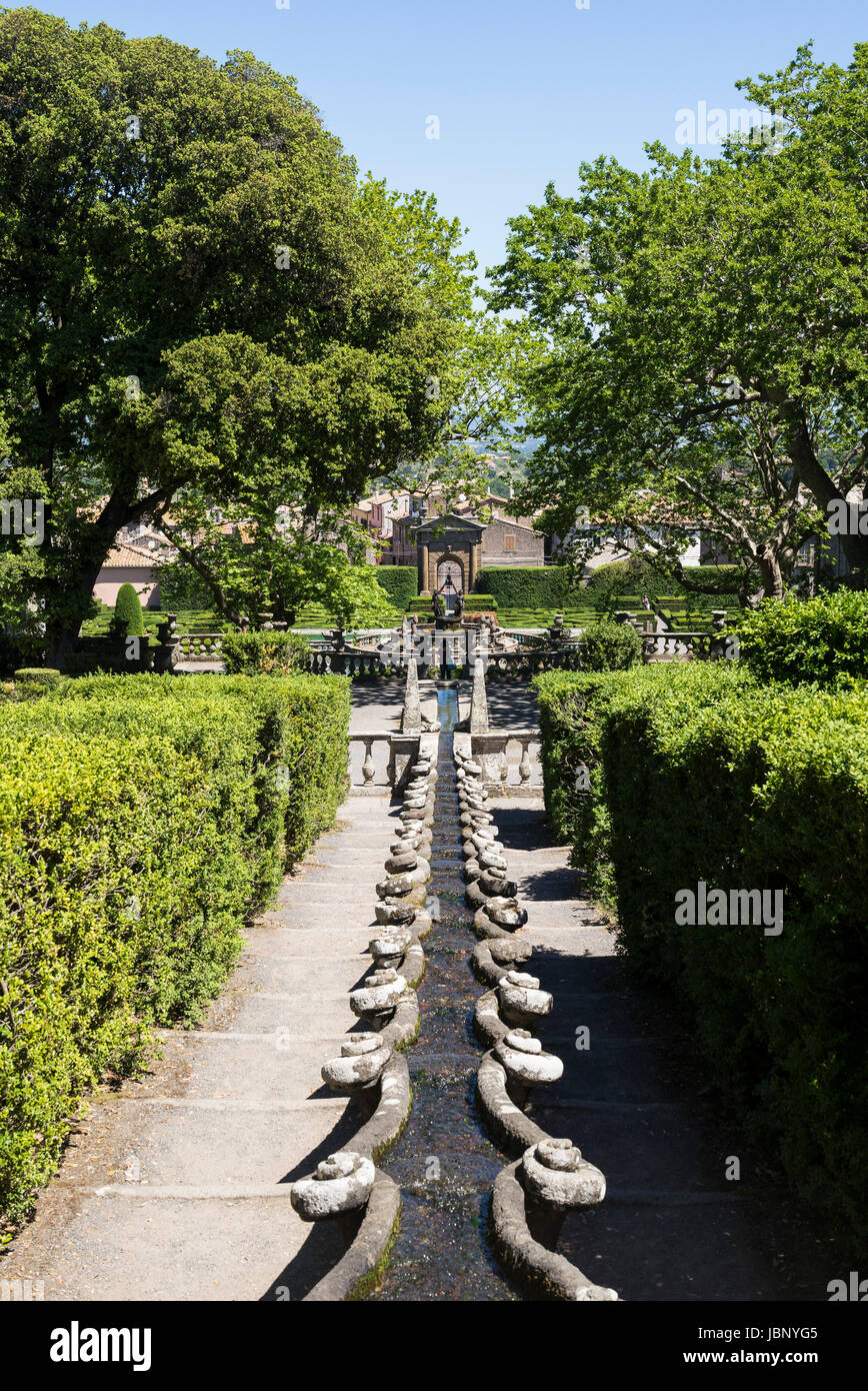 Villa Lante, Bagnaia. Viterbo. Italien. Villa Lante, der "Catena d 'Acqua" (Wasser-Kette). Stockfoto