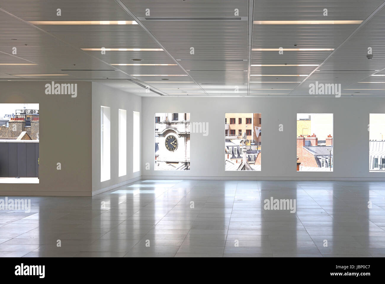 Typische Bodenplatte. 24 Saville Row, London, Vereinigtes Königreich. Architekt: EPR Architekten Limited, 2017. Stockfoto