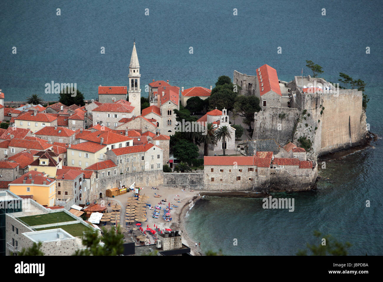 Die Stadt Budva in Montenegro Im Mittelmeer bin Balkan in Europa. Stockfoto