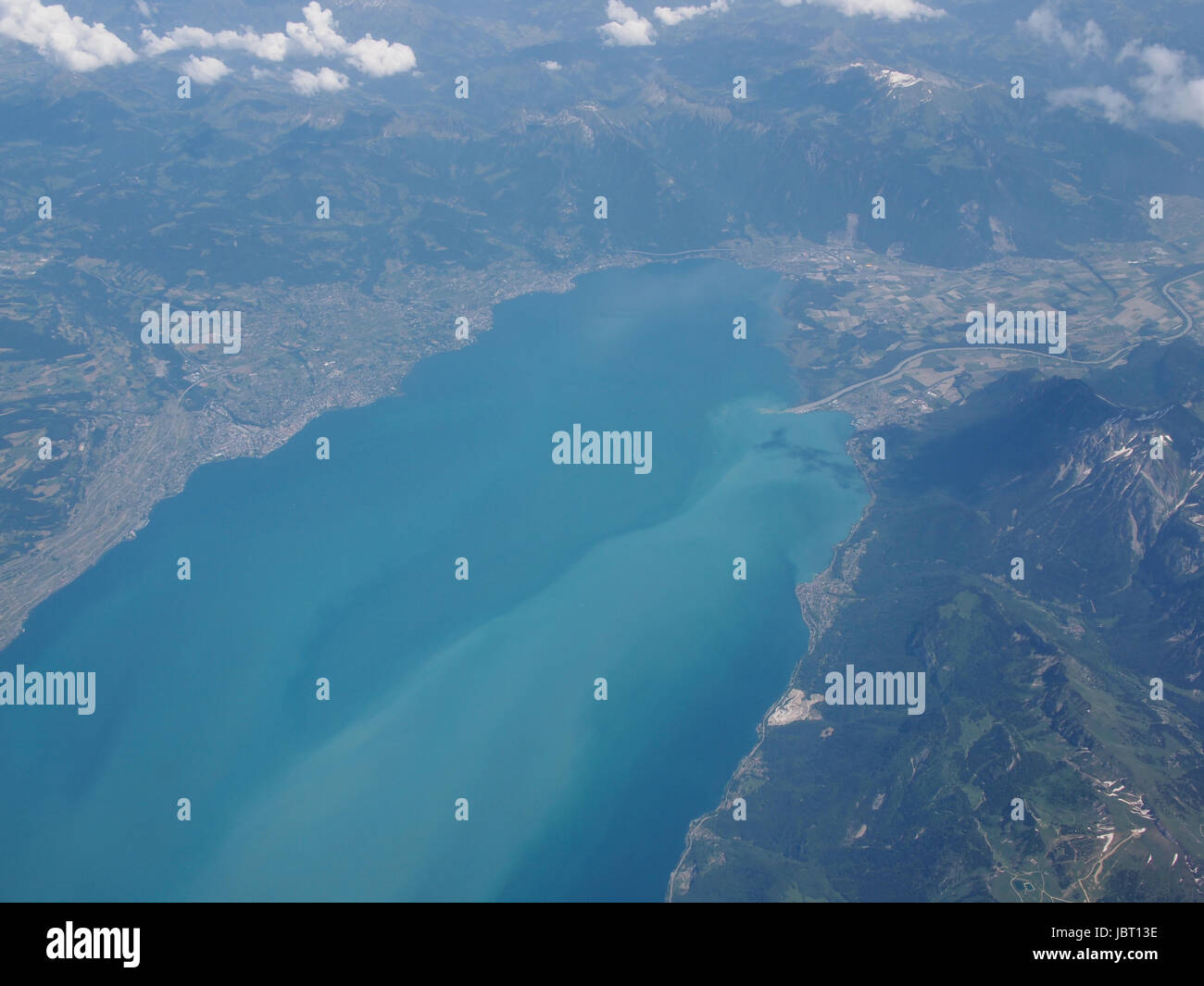 Luftaufnahme des Bodensee See aka Bodensee an der Grenze Deutschland Schweiz und Österreich in den Alpen Stockfoto