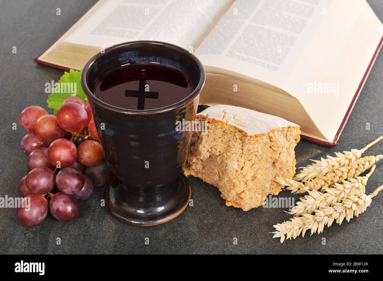 Brot und Wein Stockfoto