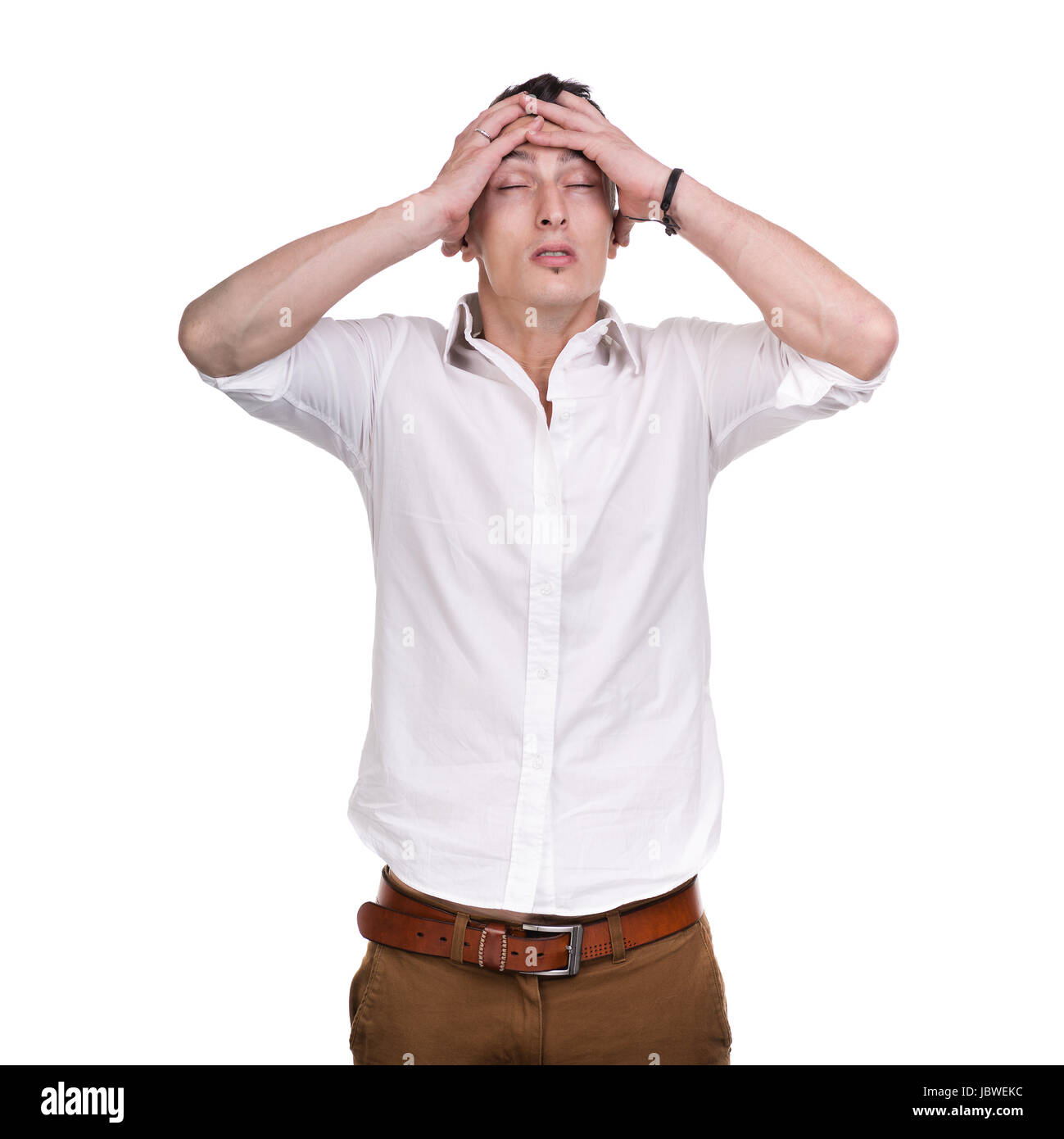 Closeup Portrait von traurig und deprimiert Mann isoliert auf weisse