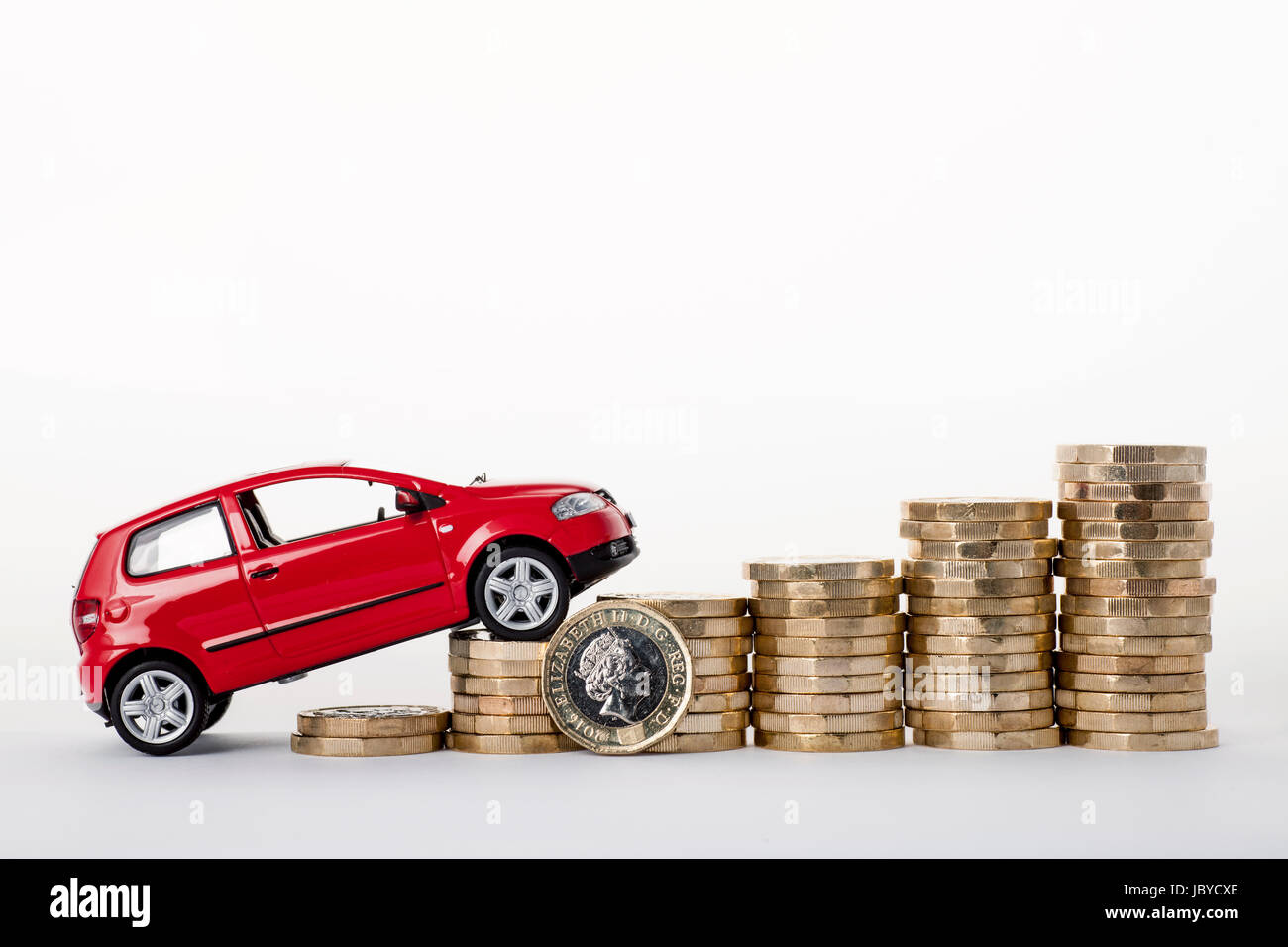 Steigenden Kosten des Autofahrens. Stockfoto