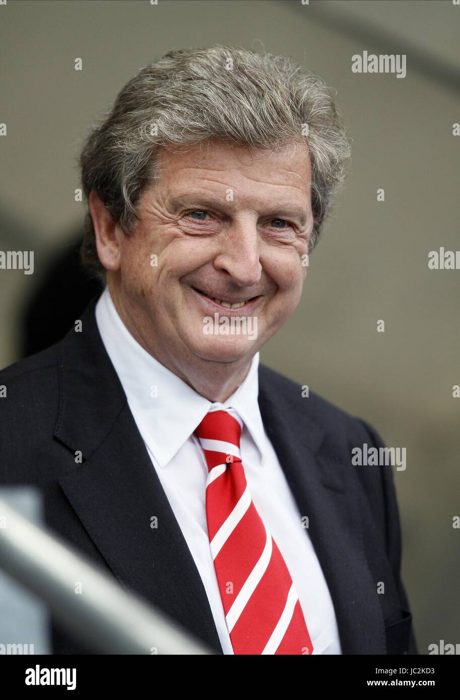 ROY HODGSON MANCHESTER CITY V LIVERPOOL FC EASTLANDS Stadt von MANCHESTER ST MANCHESTER ENGLAND 23. August 2010 Stockfoto