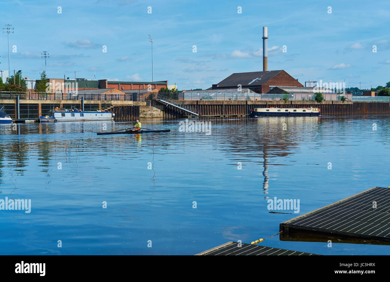 Ruderer auf dem Fluss Trent, Nottingham, Nottinghamshire, East Midlands, England Stockfoto