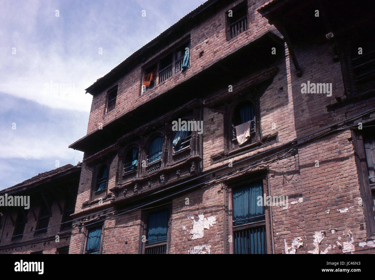 Reportage-Nepal 1980. Kathmandu, typisch nepalesischen Gebäude (diese Denkmäler wurden beschädigt oder zerstört durch das Erdbeben vom 25. April 2015) Stockfoto
