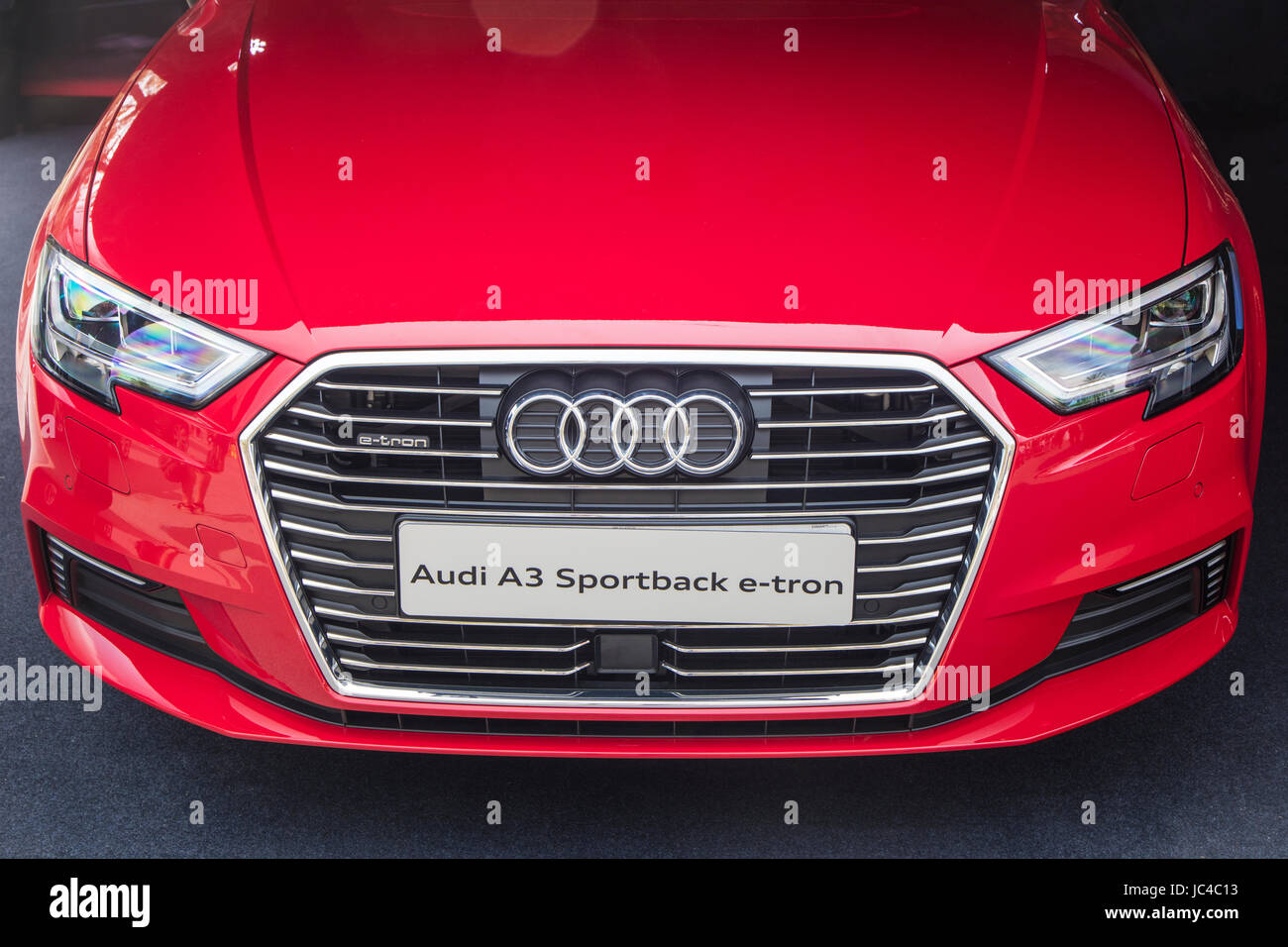 Barcelona, Spanien - 2. Oktober 2016: Detail des Elektroauto Audi A3 Sportback e-Tron, ausgesetzt in der Ausstellung "Expoelectric", alle im Zusammenhang mit elektrischen Stockfoto