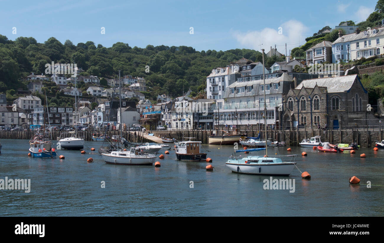 Blick auf den Hafen, einem Sommertag in Cornwall, Großbritannien Stockfoto