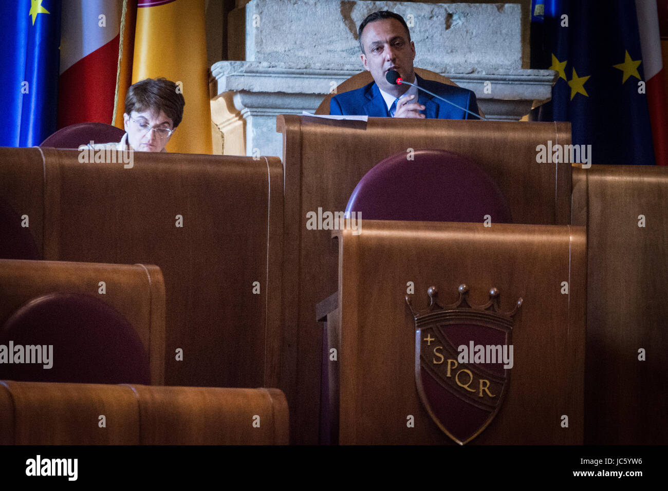 Rom, Italien. 13. Juni 2017. Marcello De Vito Präsident der Kapitolinischen Versammlung (M5S) während der Gemeinderat das öffentliche Interesse des Stadions am Tor di Valle. Bildnachweis: Andrea Ronchini/Pacific Press/Alamy Live-Nachrichten Stockfoto