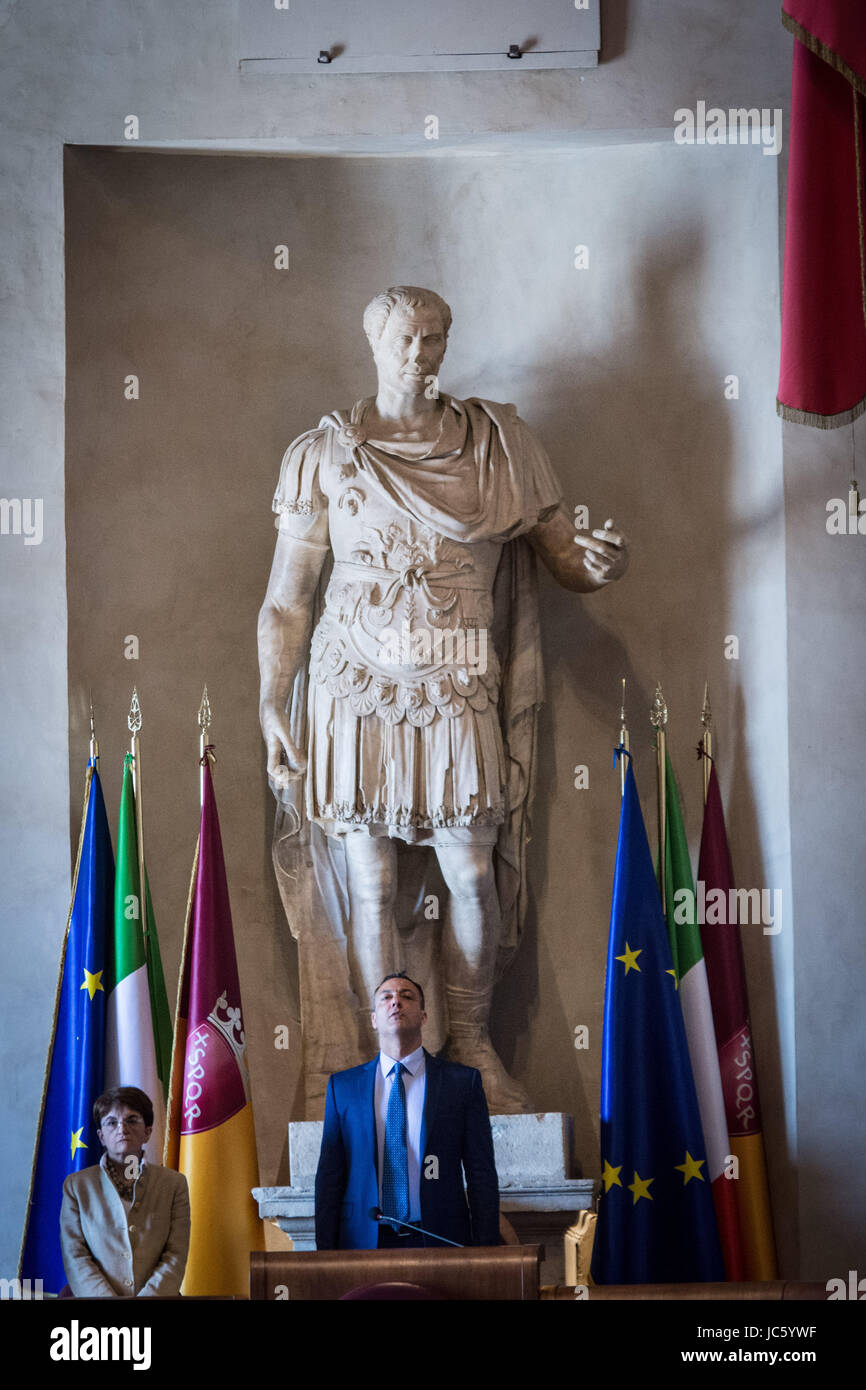Rom, Italien. 13. Juni 2017. Marcello De Vito Präsident der Kapitolinischen Versammlung (M5S). Gemeinderat auf das öffentliche Interesse des Stadions am Tor di Valle. Bildnachweis: Andrea Ronchini/Pacific Press/Alamy Live-Nachrichten Stockfoto