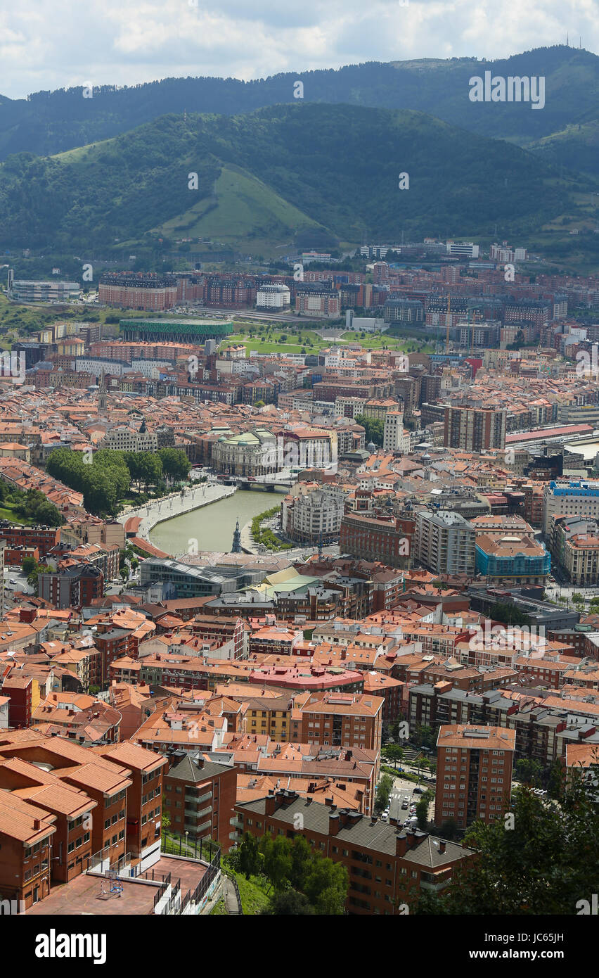 Panorama auf das Zentrum von Bilbao, Baskenland, Spanien. Stockfoto