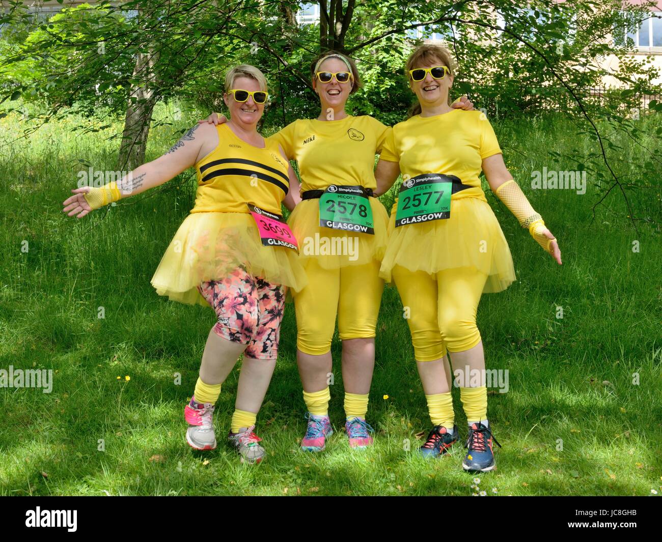 Kelvingrove Park, Glasgow, Vereinigtes Königreich. 4. Juni 2017. Das Wetter blieb fein und sonnig für die einfach Gesundheit Frauen Spaß 10k laufen Stockfoto