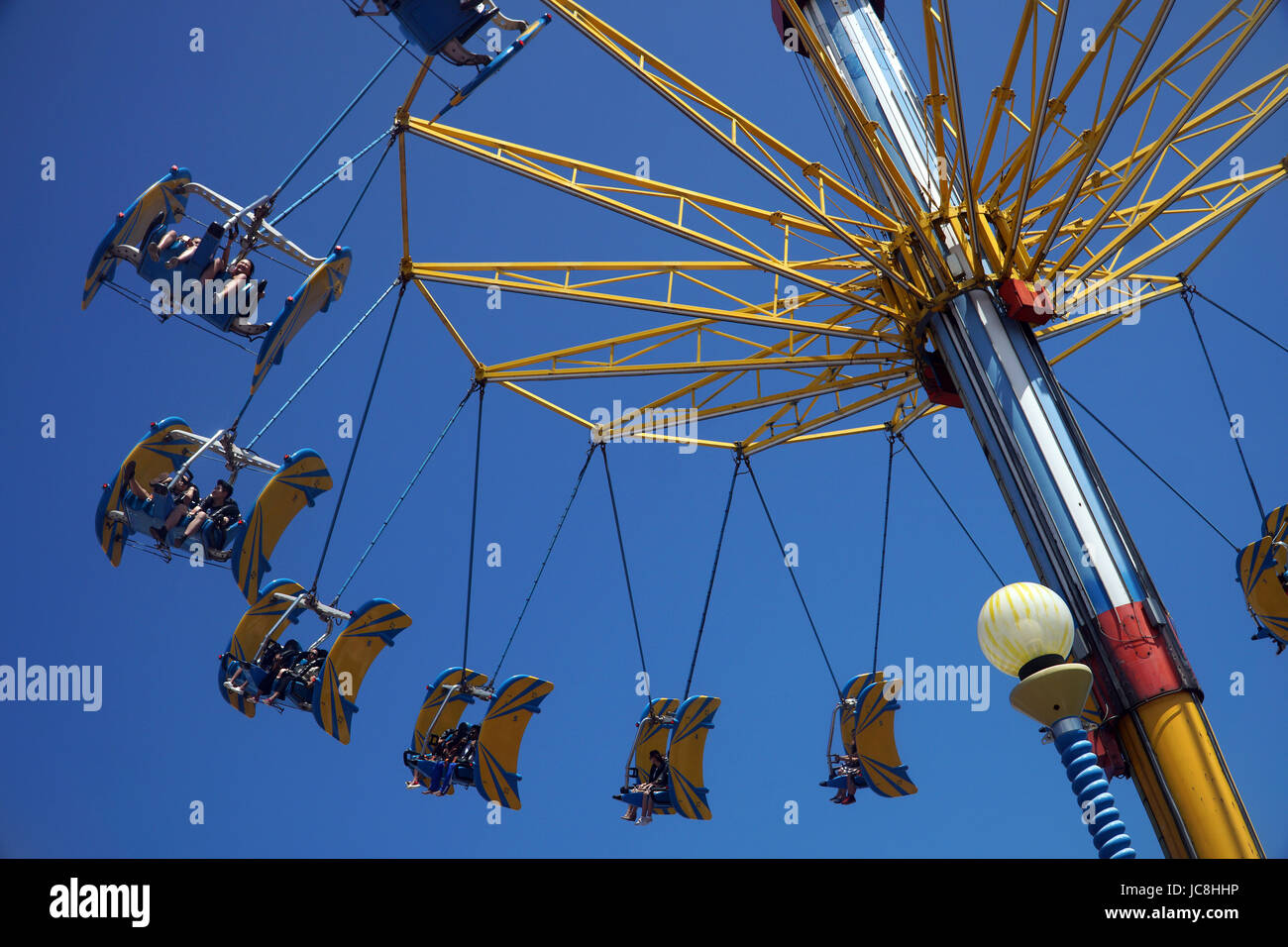 Eines der unter dem Motto Fahrgeschäften im Ocean Park Hong Kong. Stockfoto