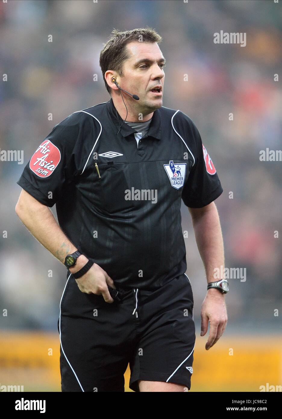 PHIL DOWD PREMIERSHIP Schiedsrichter KC STADIUM HULL ENGLAND 6. Februar 2010 Stockfoto