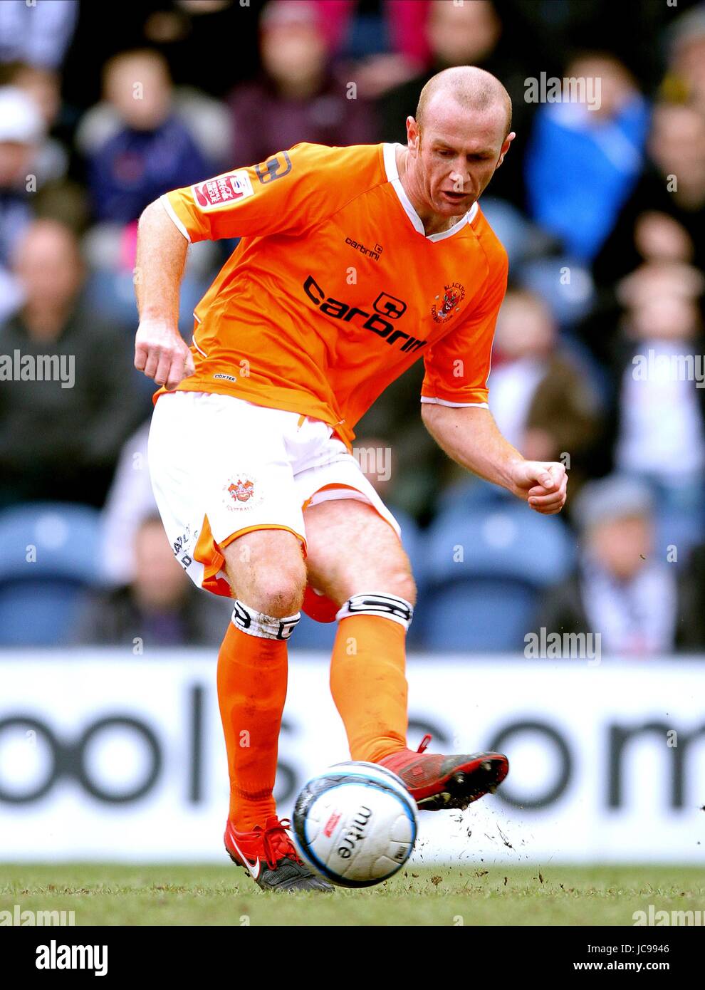 STEPHEN CRAINEY BLACKPOOL FC DEEPDALE PRESTON ENGLAND 13. Februar 2010 Stockfoto