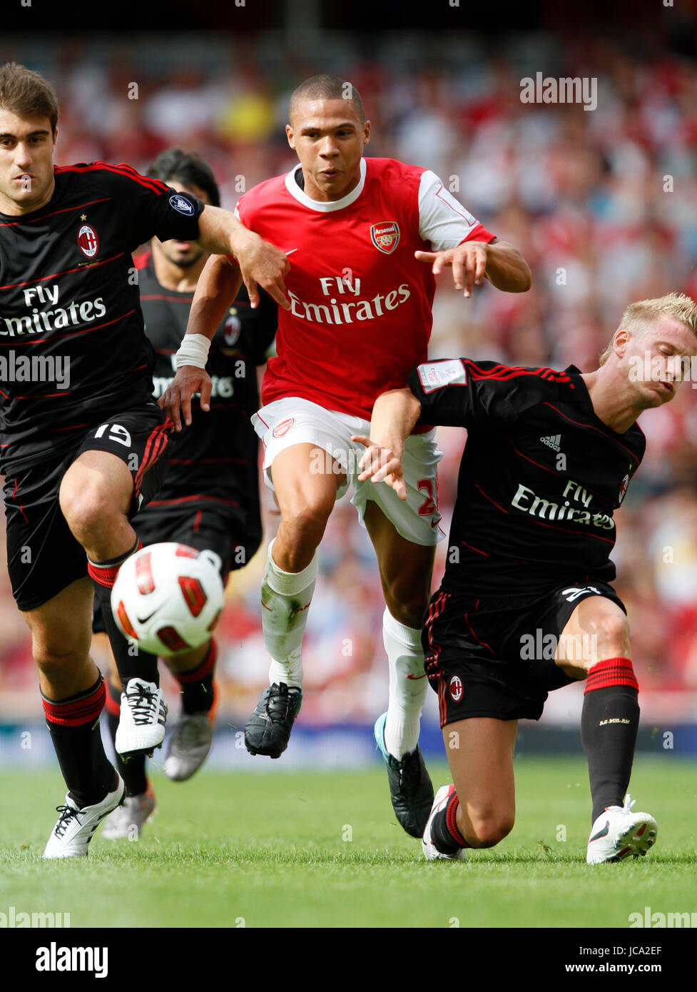 PAPASTATHOPOULOS KIERAN GIBBS ARSENAL V AC MILAN EMIRATES Stadion LONDON ENGLAND 31. Juli 2010 Stockfoto