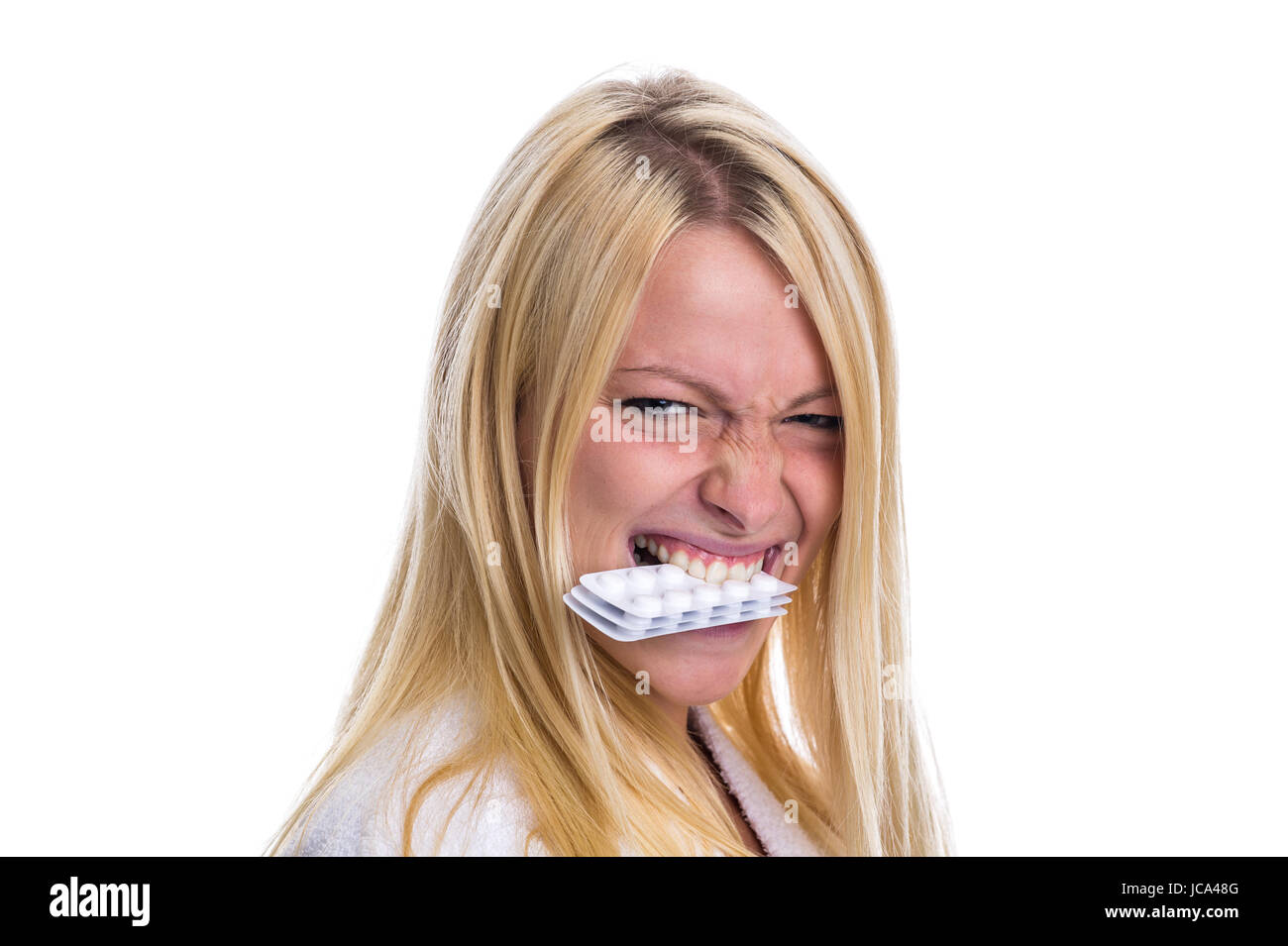 Frau Mit Pillen Im Mund Stockfoto