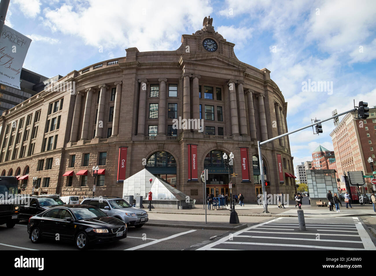 Boston Gouverneur Michael s Dukakis Transport Zentrum Süd Straße Station Railroad Station USA Stockfoto