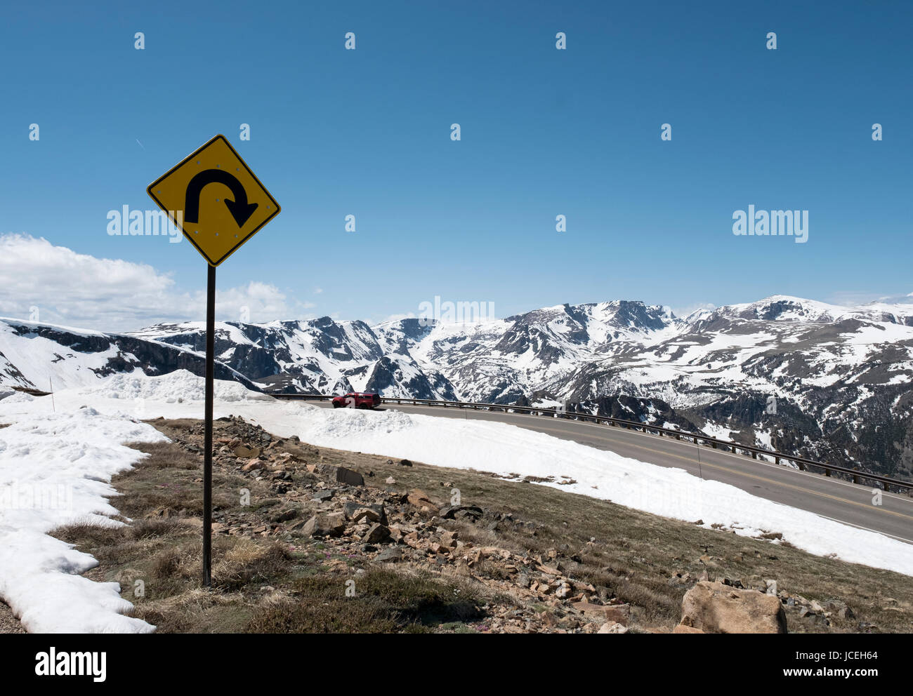 Anzeigen der Beartooth Mountains aus der Beartooth alle amerikanischen scenic Highway zwischen Cooke City und Red Lodge Montana, USA. Stockfoto