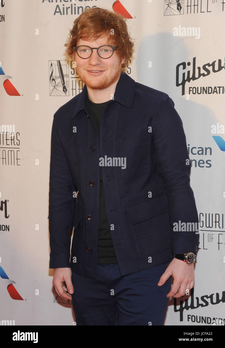 NEW YORK, NY - 15 Juni: Ed Sheeran besucht die 2017 Songwriters Hall Of Fame Gala im Marriott Marquis Hotel am 15. Juni 2017 in New York City. Foto von John Palmer/MediaPunch Credit: MediaPunch Inc/Alamy Live-Nachrichten Stockfoto
