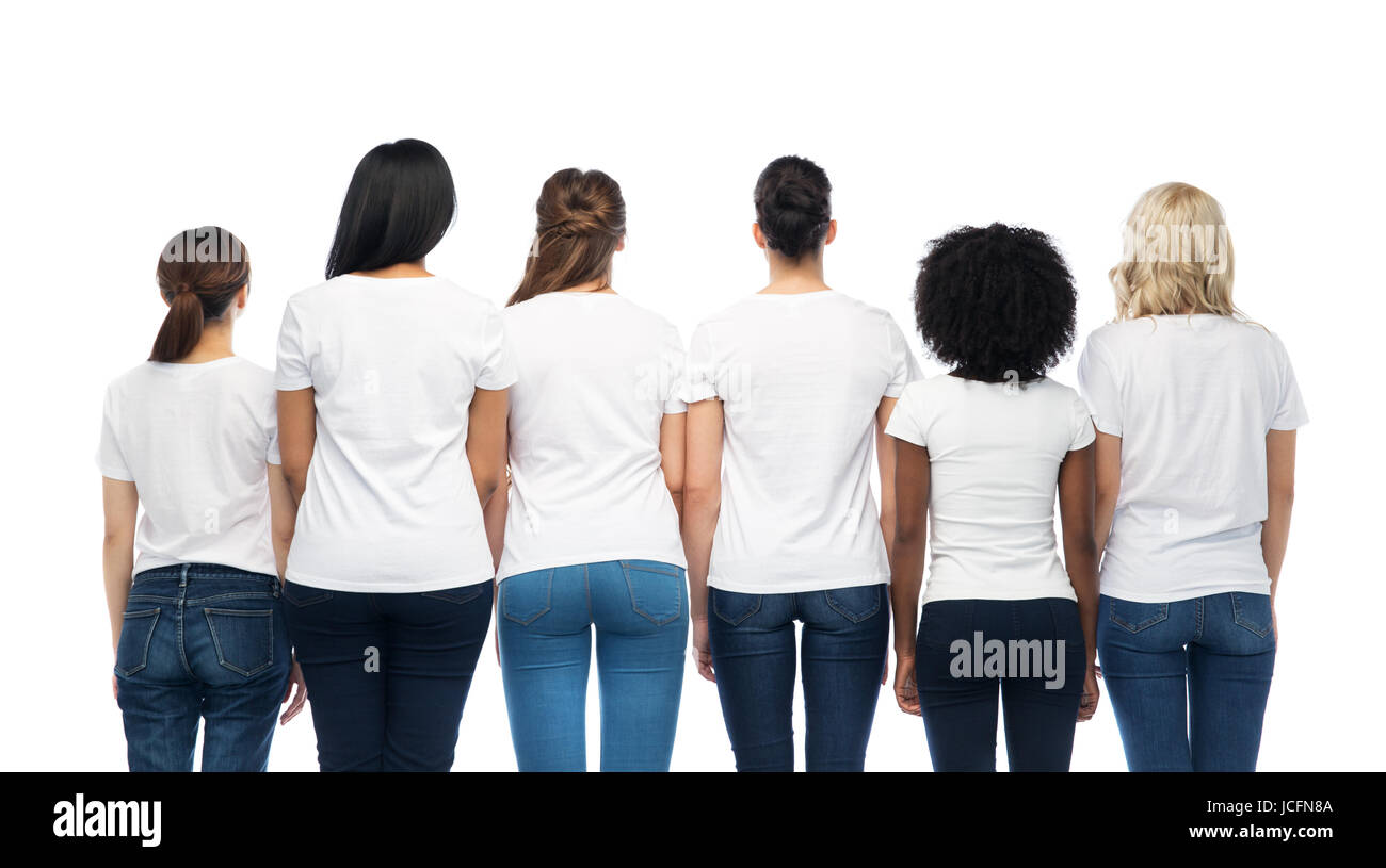 internationale Gruppe von Frauen von hinten Stockfoto