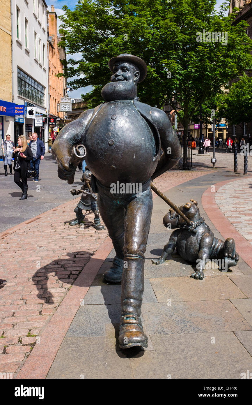 Statue der Comicfigur Desperate Dan im Zentrum von Dundee, Schottland Stockfoto