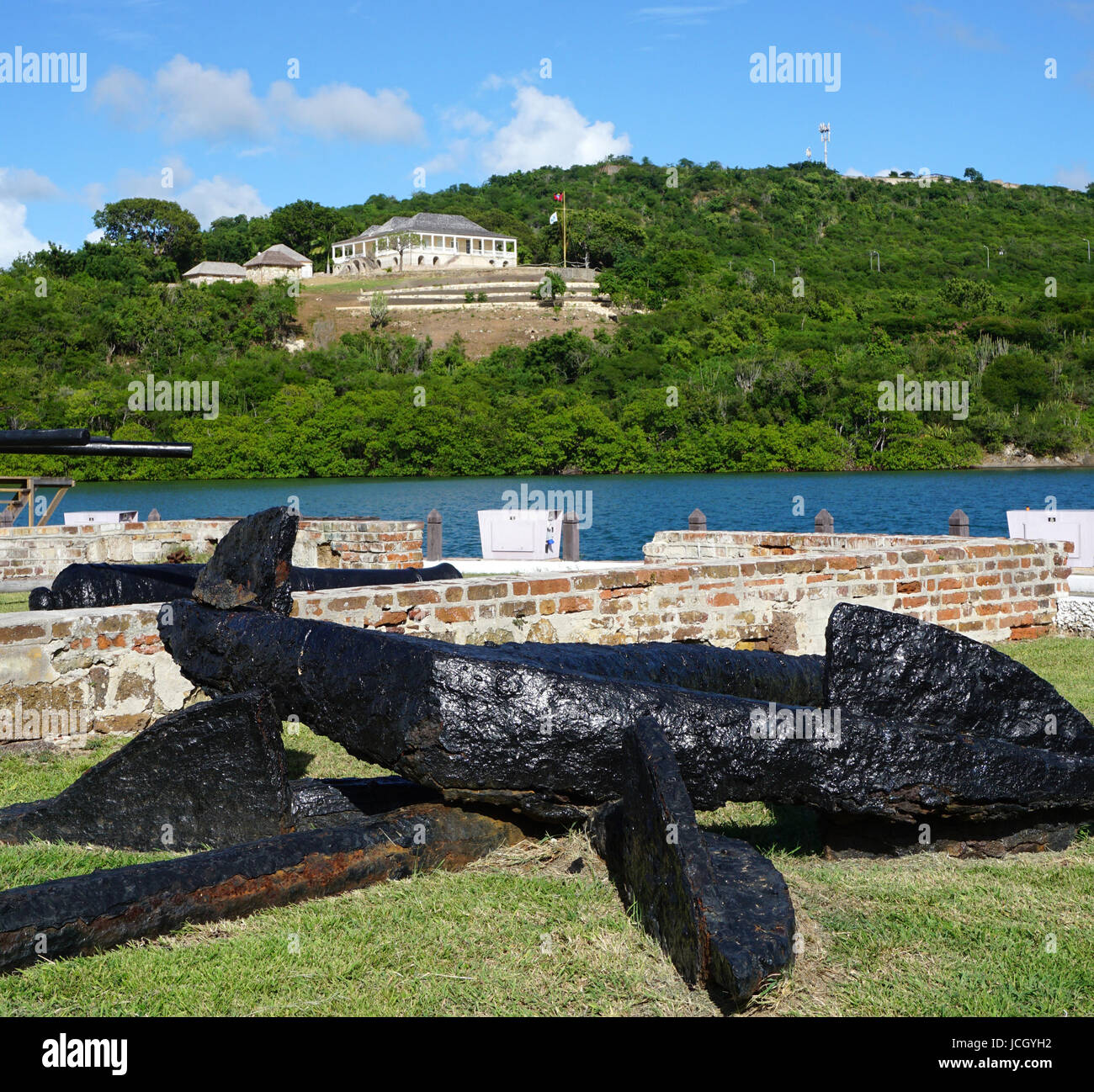 Anker und Clarence House Antigua Stockfoto