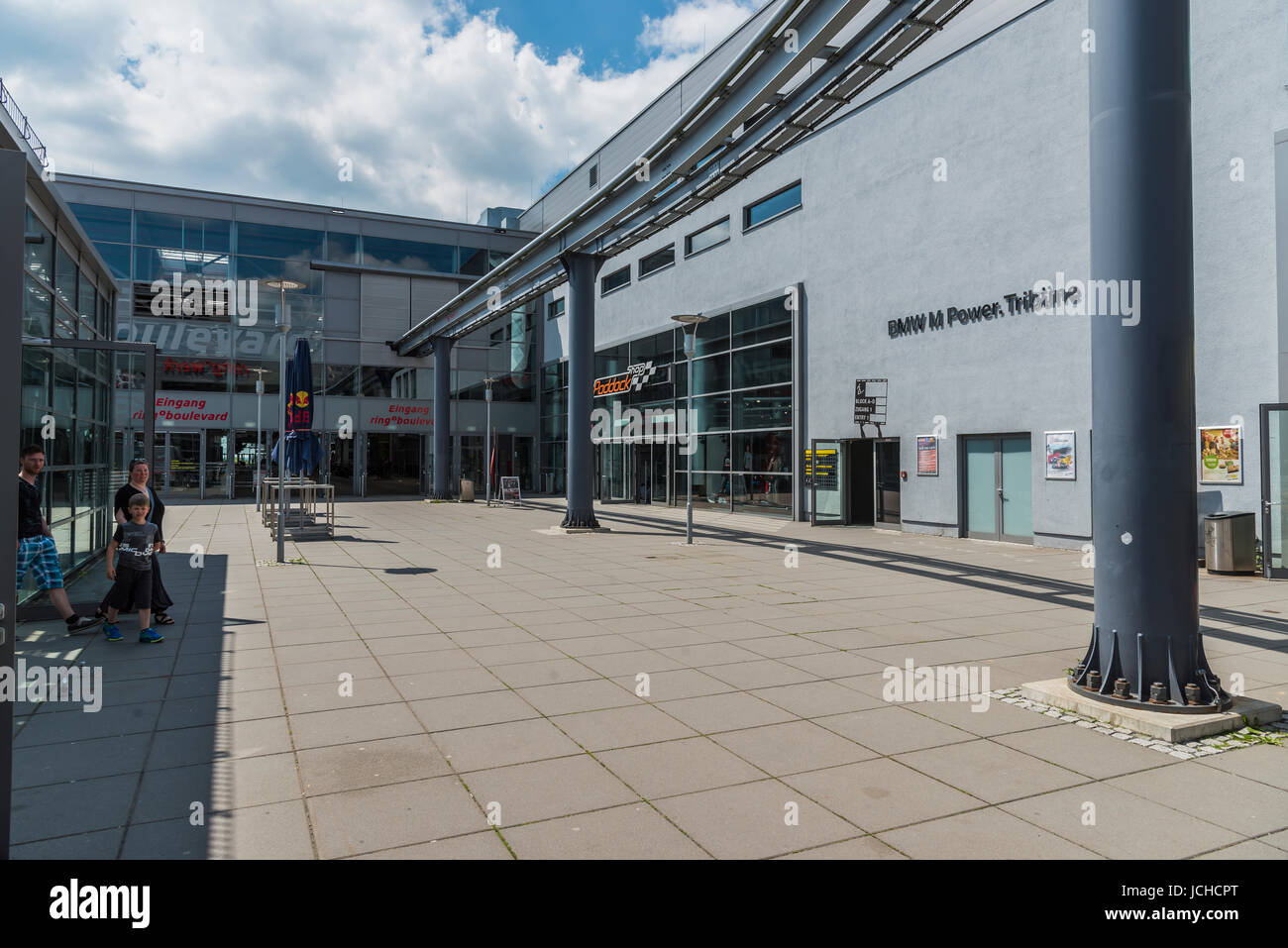 Hallen der Eingang des Nürburgrings Stockfoto