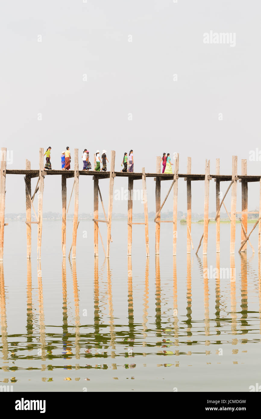 U Bein Brücke, Amarapura Taungmyo See, Region Mandalay, Myanmar Stockfoto
