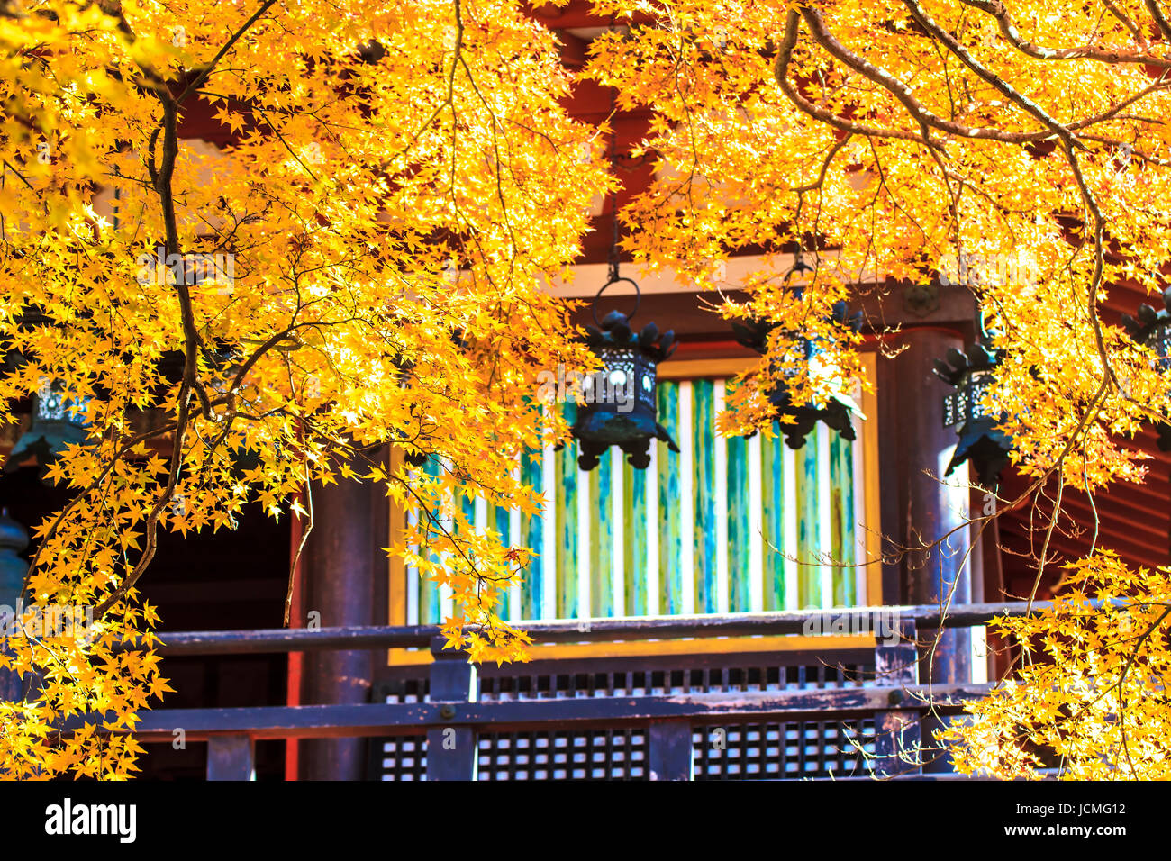 Tanzan Schrein im Herbst für Adv oder anderen Zweck Verwendung Stockfoto