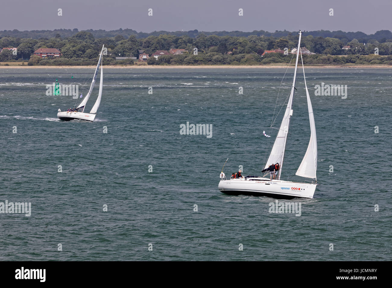 Farview Sailing Yacht Charter Company die Femme fatale Oceanis 37 Yacht und Crew im Solent Stockfoto