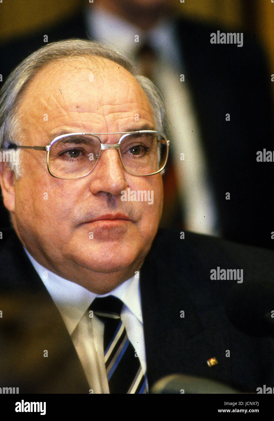 Westdeutscher Kanzler Helmut Kohl -Fotos Und -Bildmaterial In Hoher ...